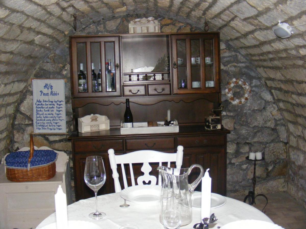סרנץ' Tokaj Hill Panorama Guesthouse מראה חיצוני תמונה