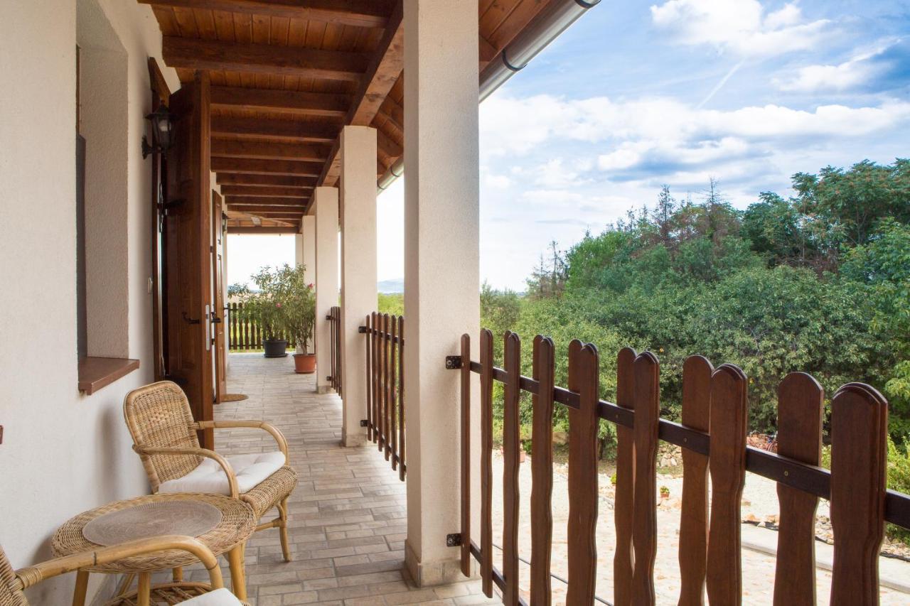 סרנץ' Tokaj Hill Panorama Guesthouse מראה חיצוני תמונה